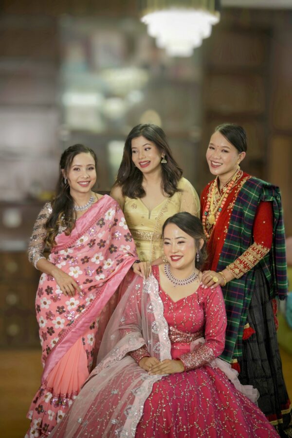 A7305682~3 Party Makeup